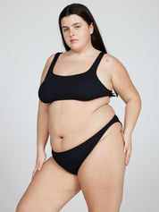 Aplomb Top