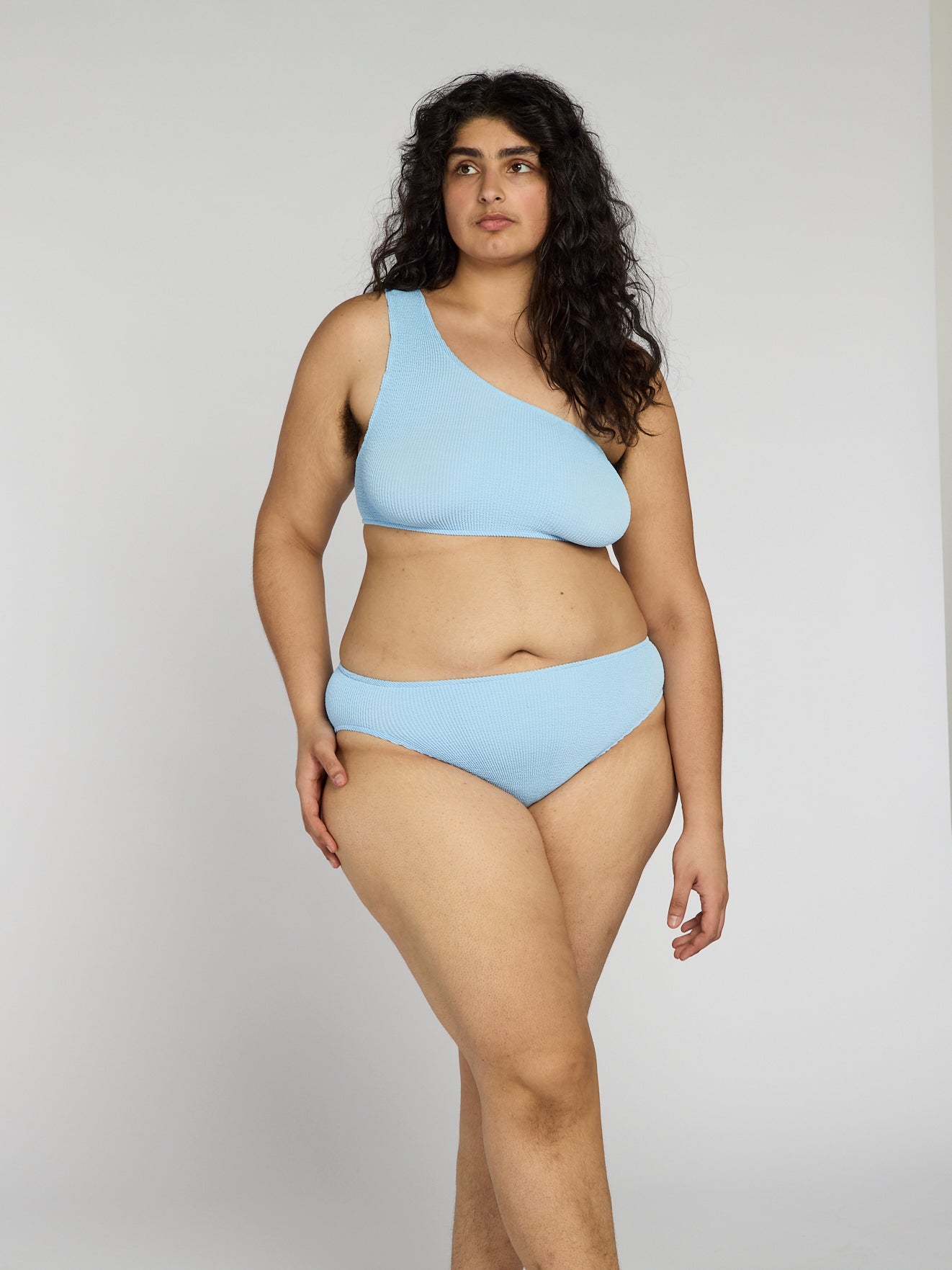 Una Standard Waist Two-Piece