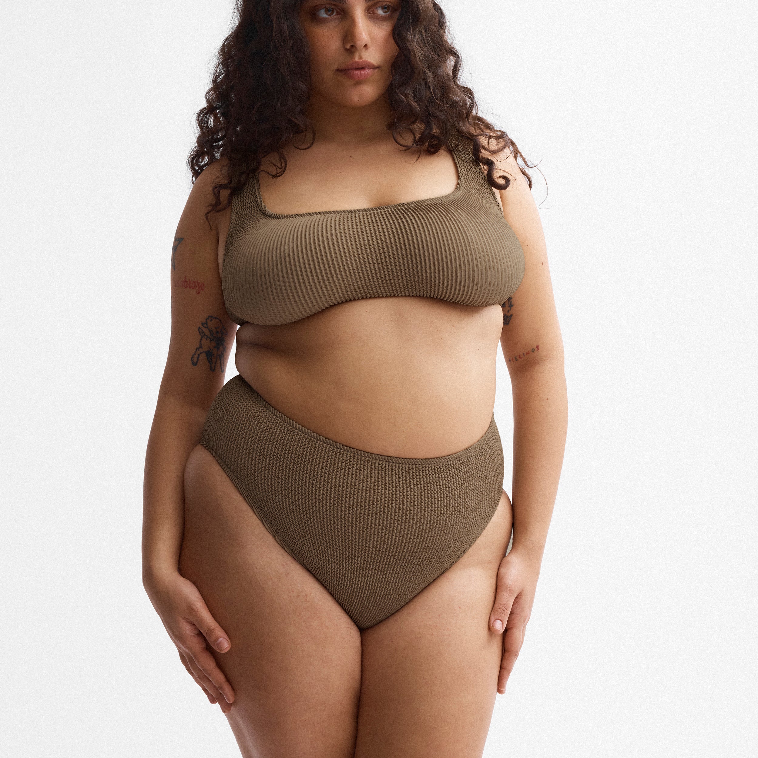 SH9_Look_10_Rye_Aplomb_High_Waist_Two-Piece_0731.jpg